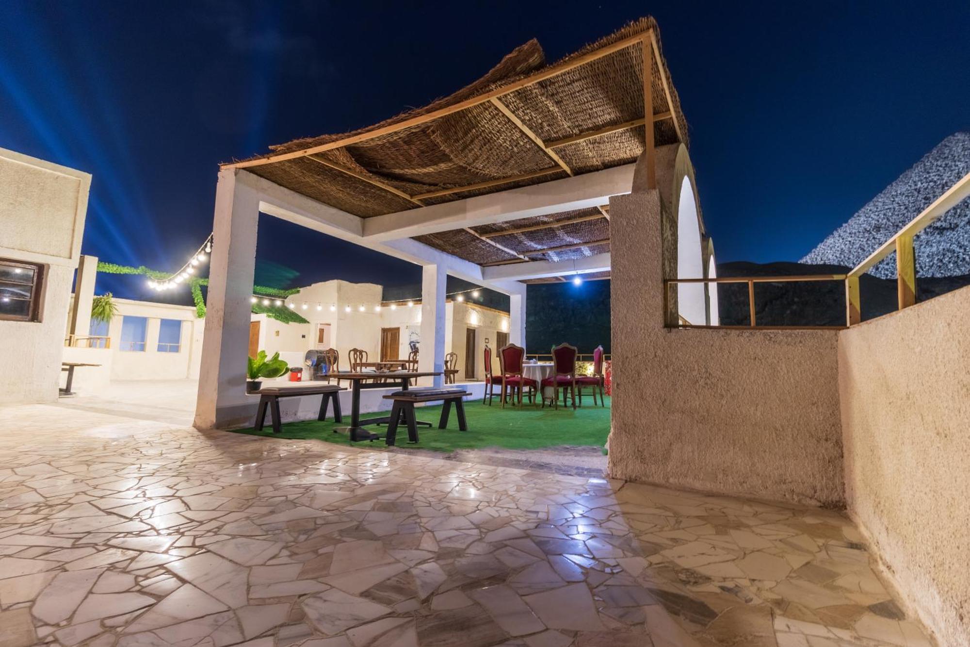 The Grand Pyramids View Hotel Kafrat al Jabal Exterior photo