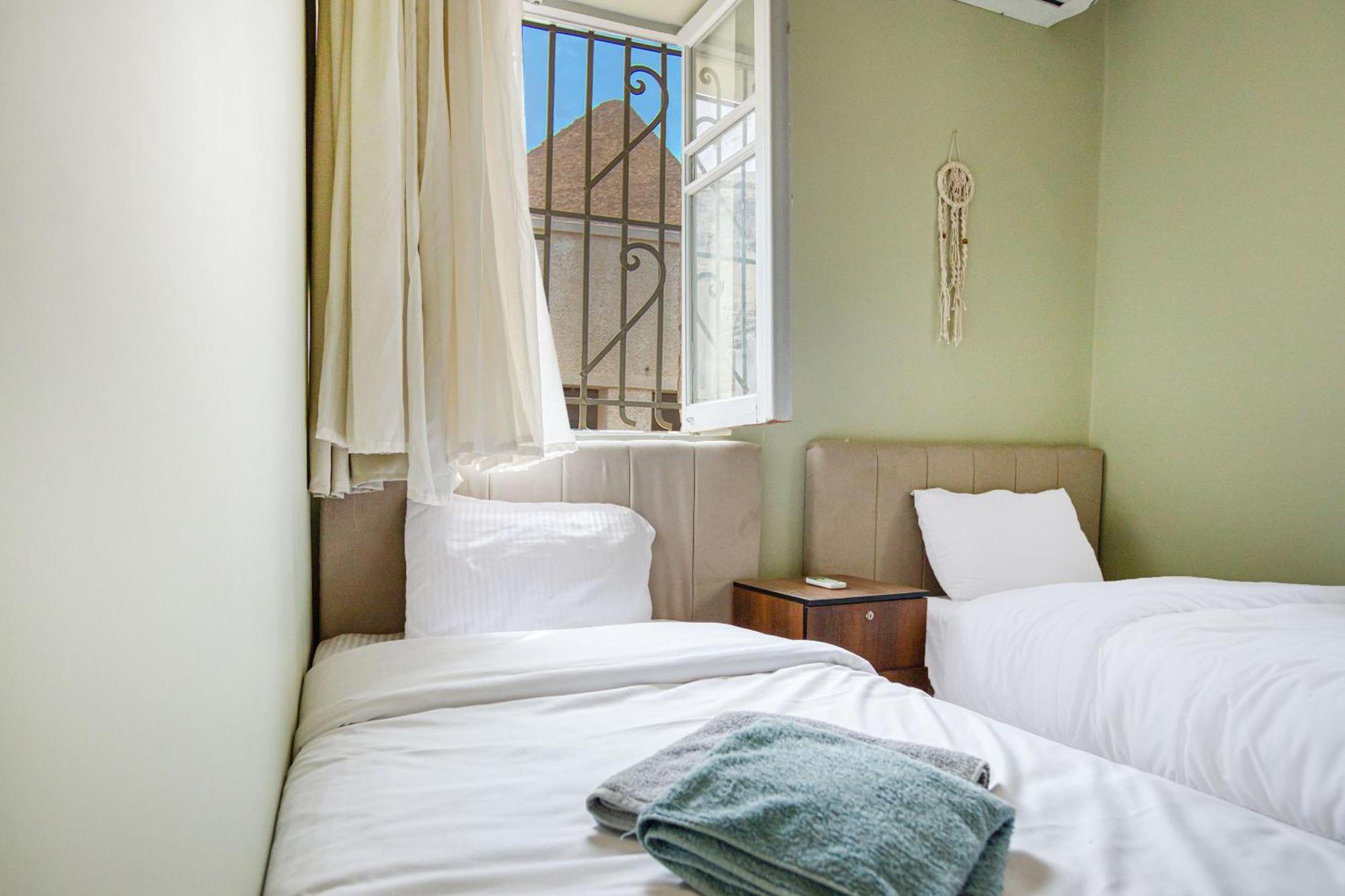 The Grand Pyramids View Hotel Kafrat al Jabal Room photo